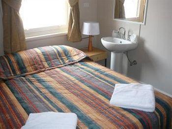Hotel Gardners 3*
