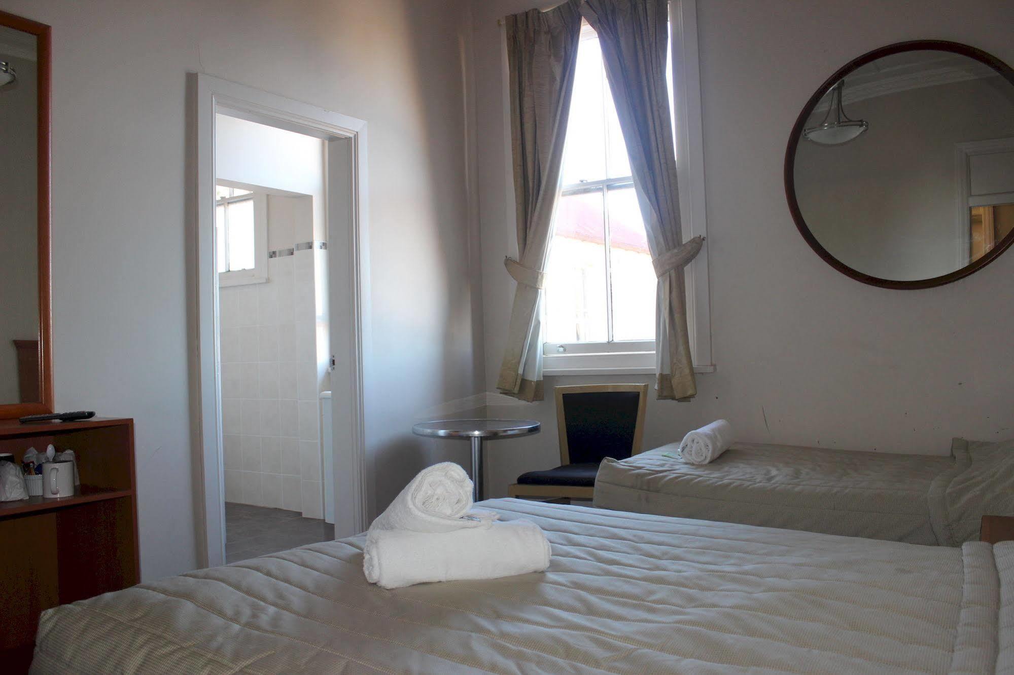 Gardners 3* Blackheath
